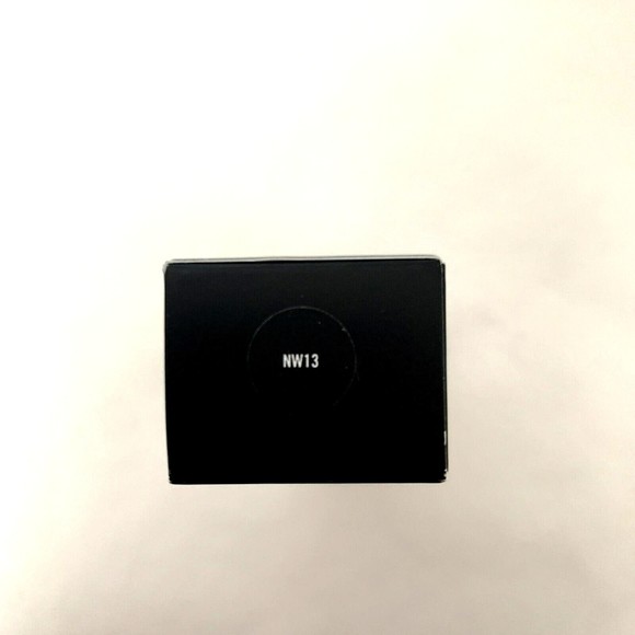 New MAC Pro Longwear Nourishing Waterproof Foundation NW13 New Factory Sealed - Picture 9 of 11